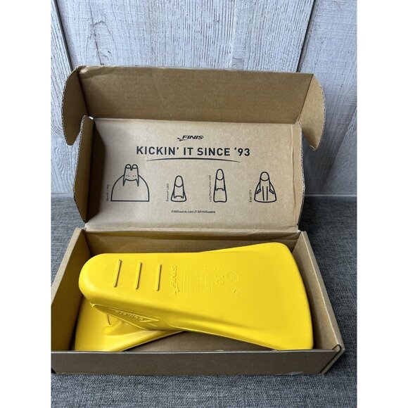 Adult FINIS Zoomers Gold Training Swim Fins Size C Men 3.5-5 Women 4.5-6 - Picture 7 of 8